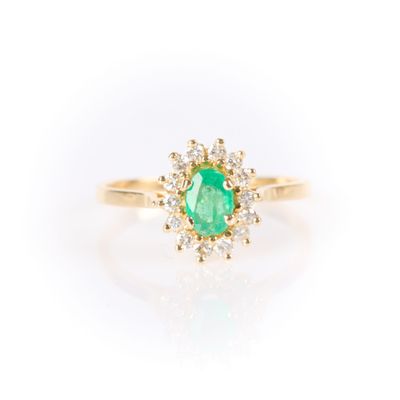 Bague marguerite en or (750‰), sertie d'une émeraude ovale (… - Photo 1