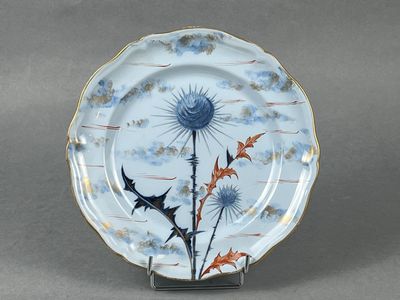 Emile GALLE (Lorraine). Service floral. Assiette chantournée… - Photo 1