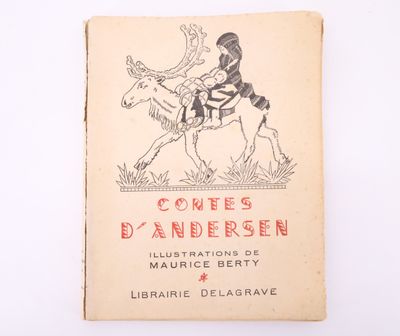 un vieux livre sur lequel figure le dessin d'une femme à cheval