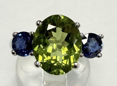 Bague EN OR Blanc, PÉRidot ET Saphirs