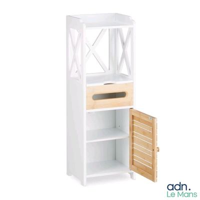 Le meuble en bois blanc comporte un tiroir et une porte ouverte.