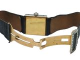 an image of a belt that has a buckle on it