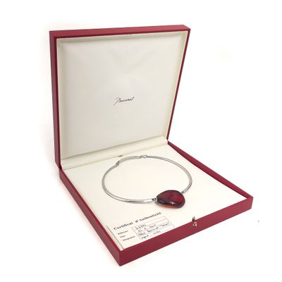 an image of a red box containing a necklace and a bracelet