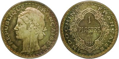 a close up of a coin with an image of a woman on it
