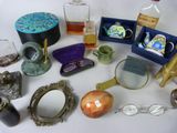 many items that are sitting on a table together