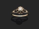 une bague en or et diamants
