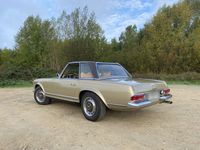 Mercedes-Benz (photo 6)