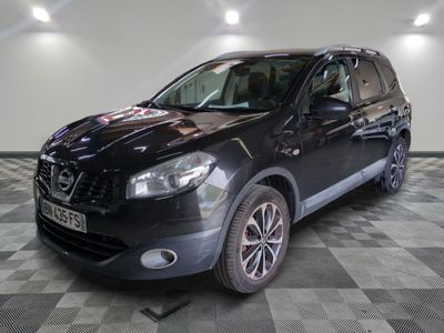 nissan qxv in a showroom with a checkered floor