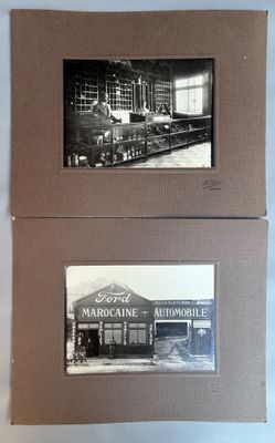 deux photos en noir et blanc représentant un train et un bâtiment