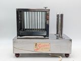 a small machine that is sitting on top of a table
