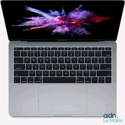 Apple MacBook Pro 13 pouces Retina, processeur Core i5 à 2,3 GHz / 8 Go de mémoire vive / SSD de 128 Go