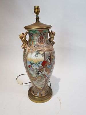 a lamp that is sitting on a table
