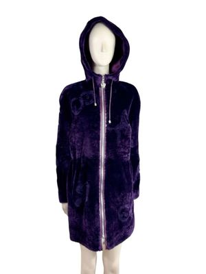 purple hooded coat on mannequin mannequin mannequin mannequin mannequin mannequin mannequin mannequin mannequin mann