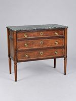 Commode en acajou et placage d'acajou ouvrant par trois tiro… (photo 2)