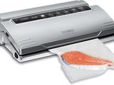 un gros plan d'un aspirateur contenant un morceau de poisson