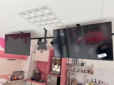 3 TV Iiyama écran plat - Photo 1