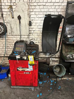 Équilibreuse UNIT modèle u-820