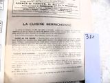 un livre ouvert contenant une multitude d'informations