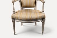 Mobilier de salon comprenant un canapé et quatre fauteuils, … (photo 5)