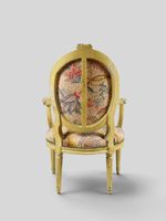 Paire de fauteuils cabriolets en bois mouluré sculpté et rec… (photo 5)