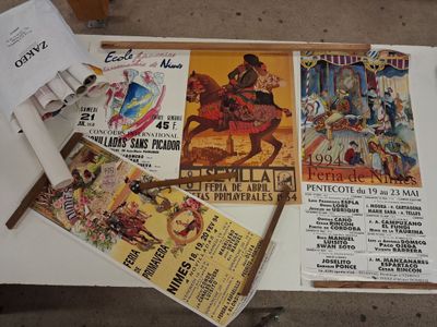 Lot d'affiches de Feria de Nimes, Séville, et divers (enviro…