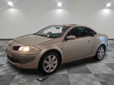 Renault Mégane CC 1.6 16V Confort Authentique - Cabriolet élégant