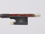 an image of a violin bow with a wooden handle on a white background