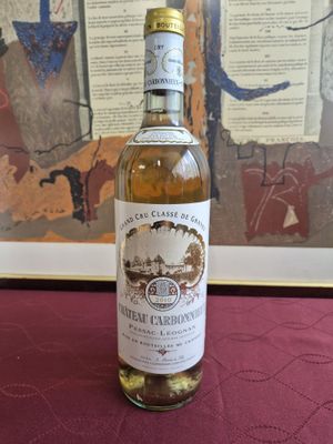 1 bt Château CARBONNIEUX Graves blanc GCC 2010