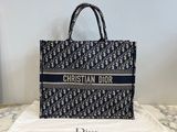 christian dior tote bag