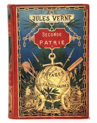 un livre sur lequel figure l'image d'un globe terrestre entouré d'autres objets