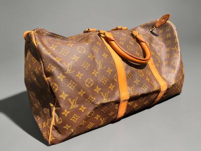 Louis VUITTON Sac de voyage modèle Keepall en toile monogram…