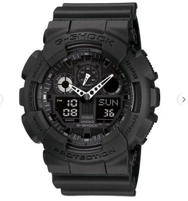 un gros plan d'une montre noire sur fond blanc