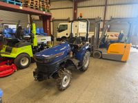 FARMTRAC 22 4X4, Heure de vente : 09:30 .