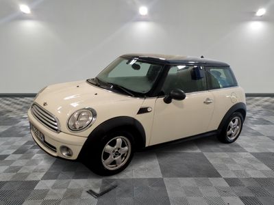 HATCH 1.4I - 95 ONE - ES - Mise en service: 13/05/200…