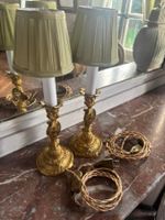 PAIRE DE FLAMBEAUX en bronze ciselé et doré à décor de rocai… (photo 6)