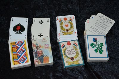 Quatre jeux : jeu de la révolution B.