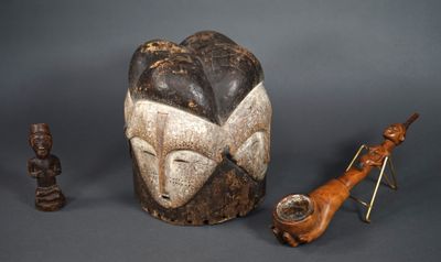 GABON masque-heaume Fang en bois sculpté à quatre visages (H…