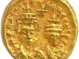 une pièce d'or portant l'image d'un homme