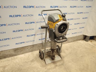 l'image d'une machine installée dans une pièce