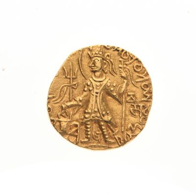 une vieille pièce d'or sur laquelle figure l'effigie d'un homme tenant une épée
