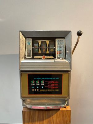 Machine à sous type Bandit-manchot BALLY stratifé imitation …