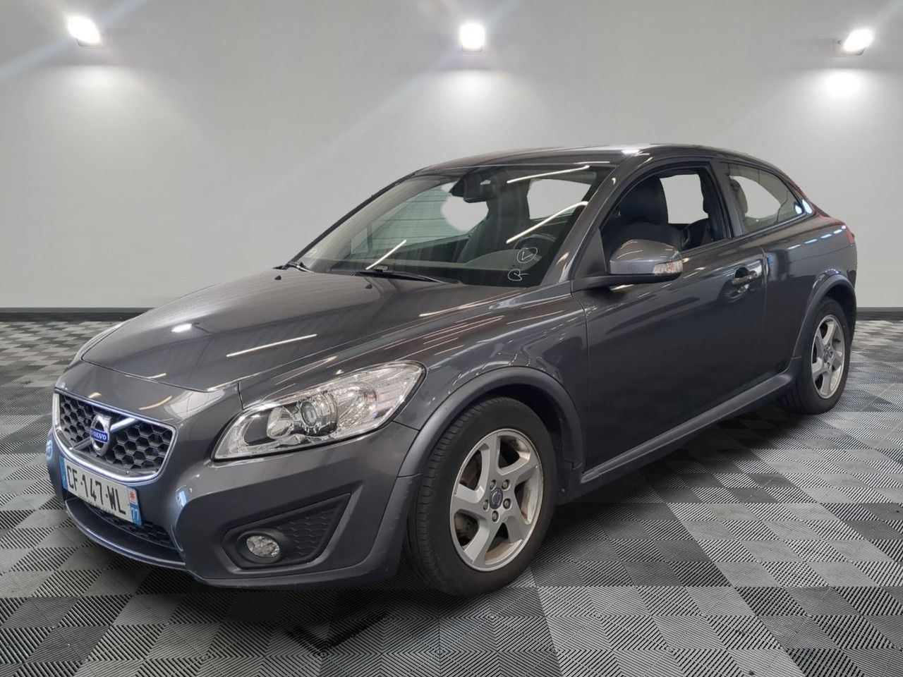 VOLVO - C30 D2 STARTSTOP 115 CH MOMENTUM EDITION - GO - Mise…