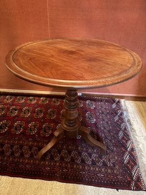 Guéridon Louis Philippe à plateau basculant, à récupérer dan…