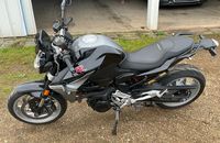 Moto BMW F 900 R pro MTT2 - accusan… (photo 2)