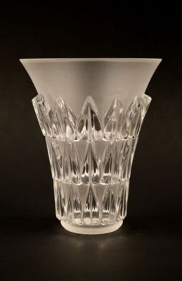 LALIQUE France Modèle "Feuilles" (créé le 6 juin 1934) - Photo 1