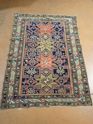 Tapis en laine nouée main 161 x 120 cm (accidents)