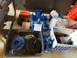 many different types of valves and valves in a box