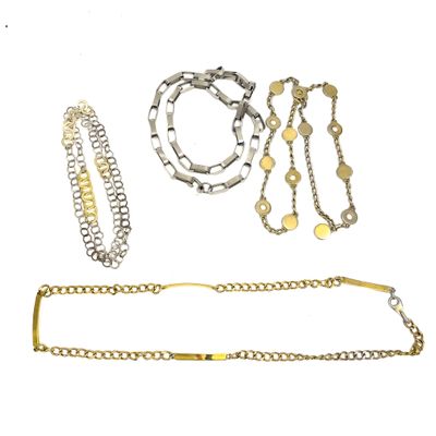 Ensemble de 4 sautoirs articulés en métal argenté et doré, u…