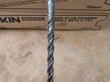 a picture of a hammer that is sitting on a box
