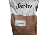 un sac de nourriture posé sur une table